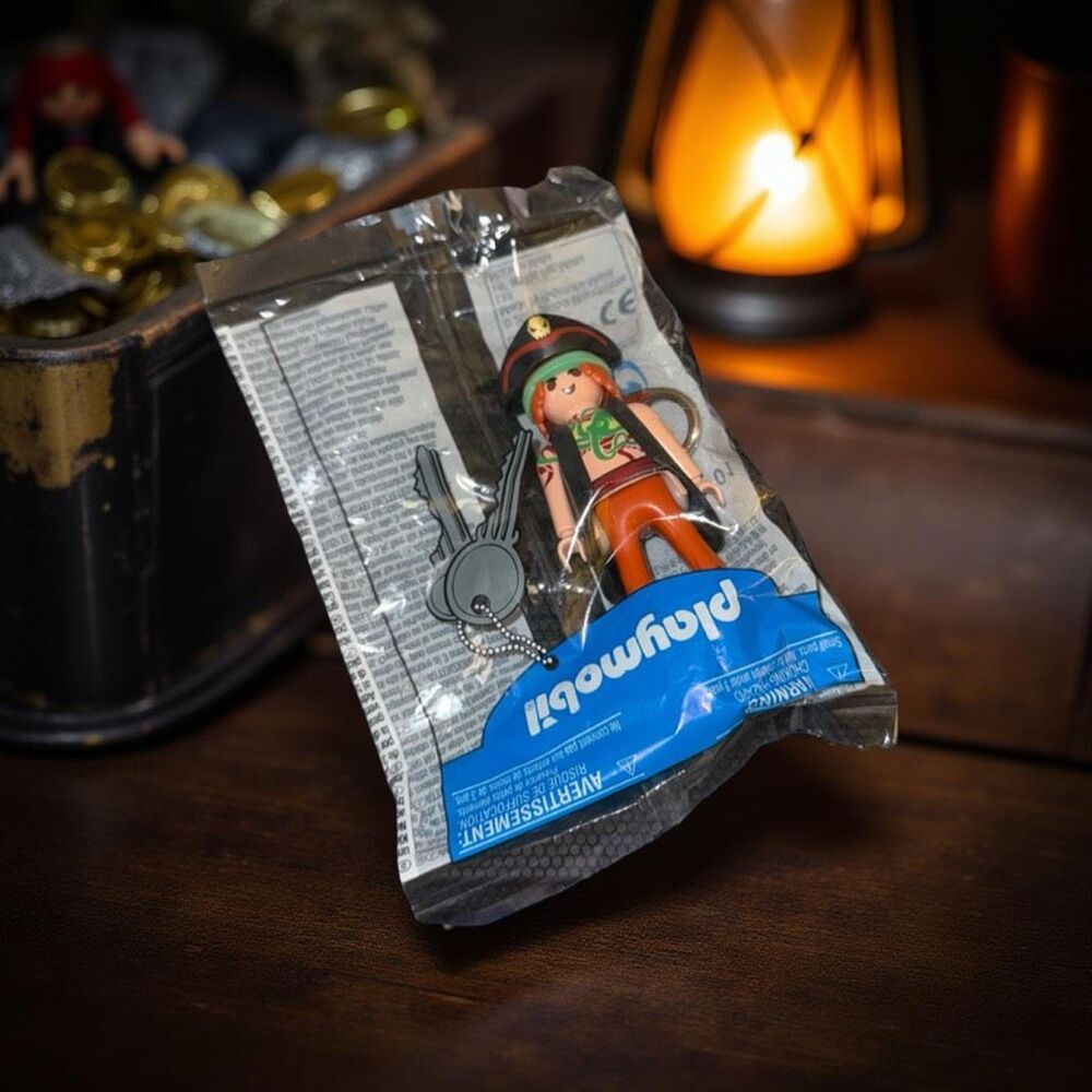 NIP Sealed Playmobil Brave Pirate Keychain Sealed in Bag B4